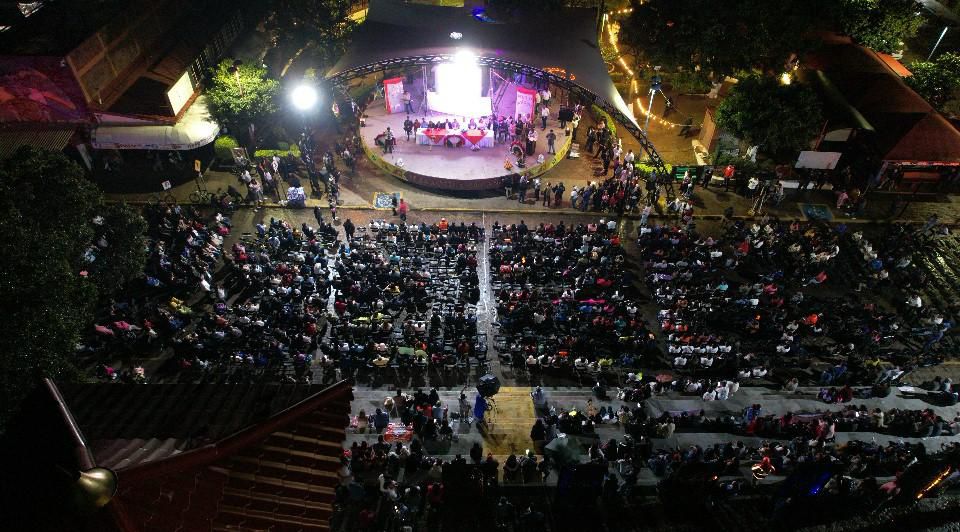 WhatsApp Image 2025-12-08 at 10.00.32 AM WhatsApp Image 2025-12-08 at 10.00.32 AM